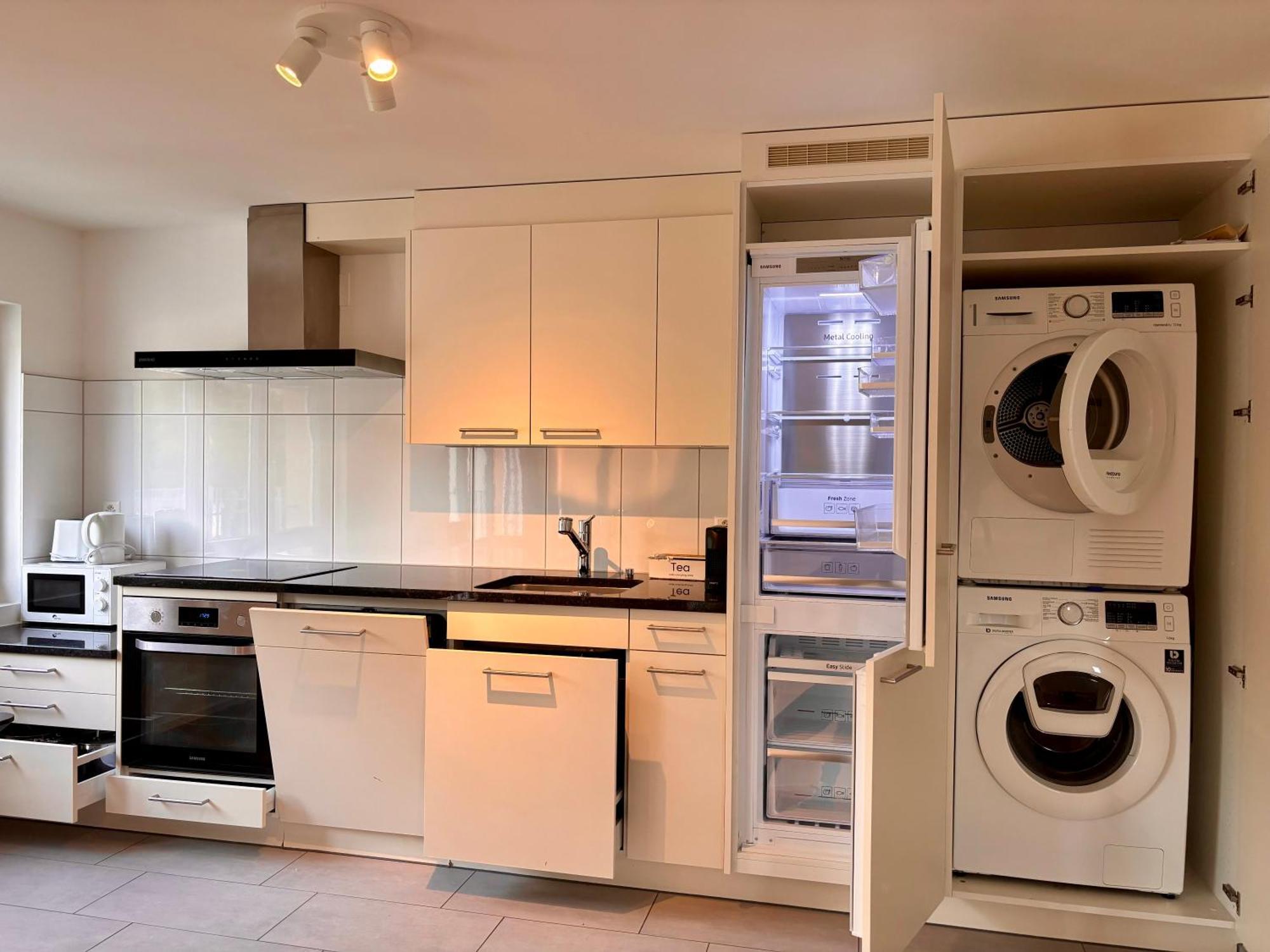 Good Night Apartments Binningen Quarto foto