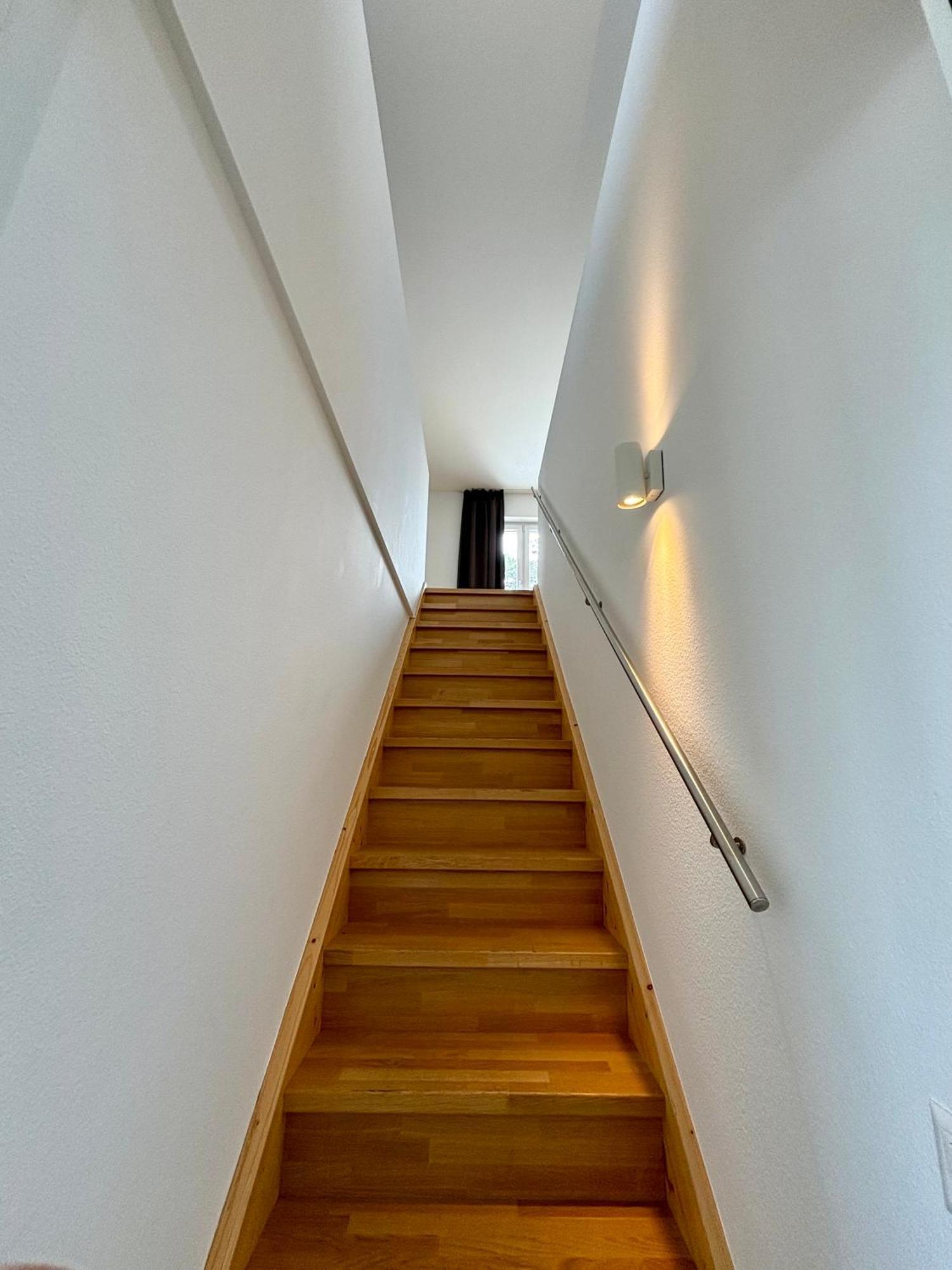 Good Night Apartments Binningen Quarto foto