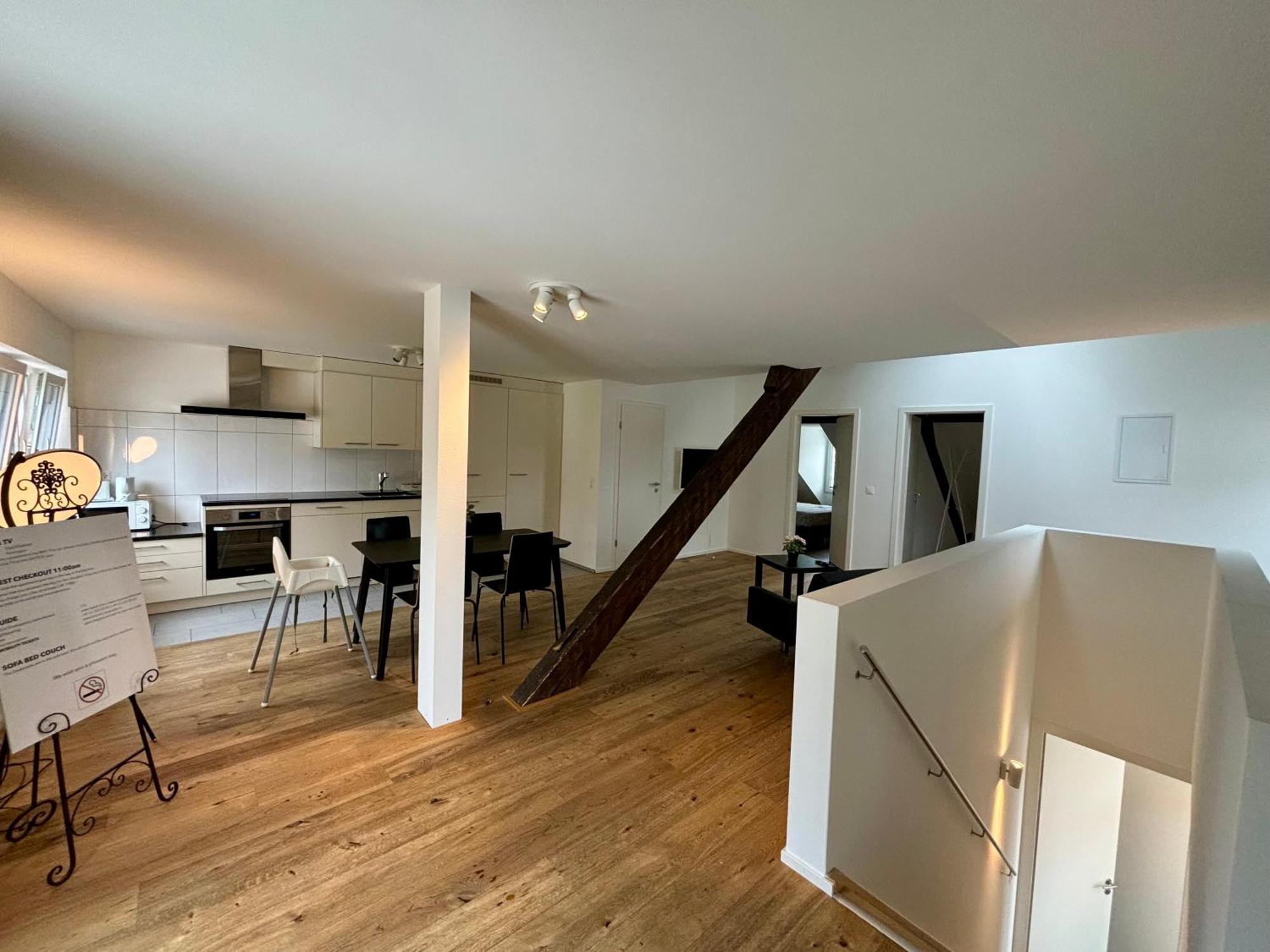 Good Night Apartments Binningen Quarto foto